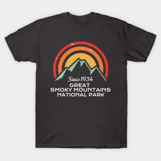 Great Smoky Mountains National Park Retro T-Shirt